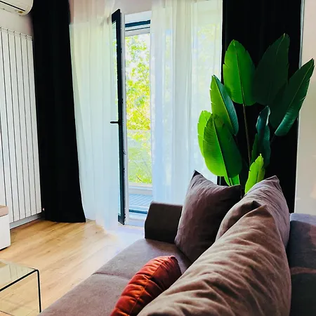 Exclusive 1br With Balcony On Splaiul Independentei * בוקרשט