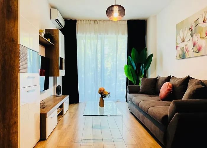 Exclusive 1br With Balcony On Splaiul Independentei 아파트 *