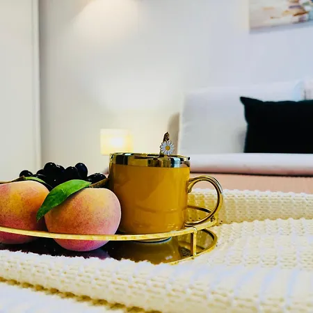 Exclusive 1br With Balcony On Splaiul Independentei 公寓 布加勒斯特