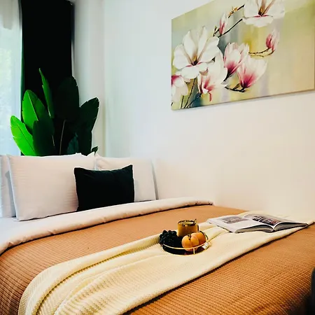 Exclusive 1br With Balcony On Splaiul Independentei 公寓 布加勒斯特
