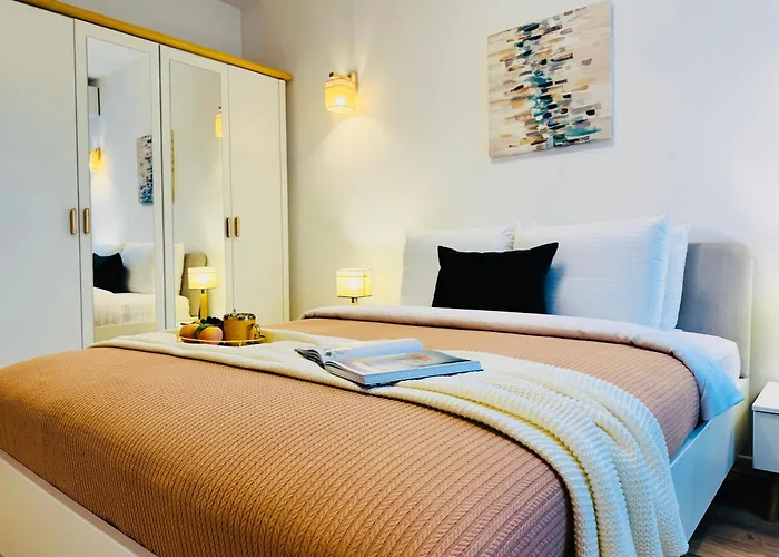 Exclusive 1br With Balcony On Splaiul Independentei