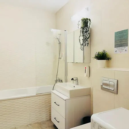 Апартаменты Exclusive 1br With Balcony On Splaiul Independentei